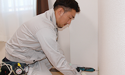 コンセント移動