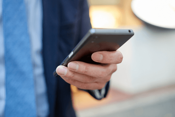 スマホで来客がわかるインターホン