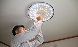 シーリング照明取付